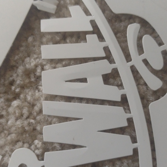 Vans off the wall paint stencil 12"x" 6 one of a kind from vans back in the day. - Picture 5 of 8